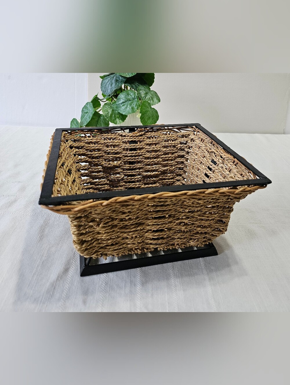 Rustic Woven Seagrass Style Basket with Black Metal Pedestal
